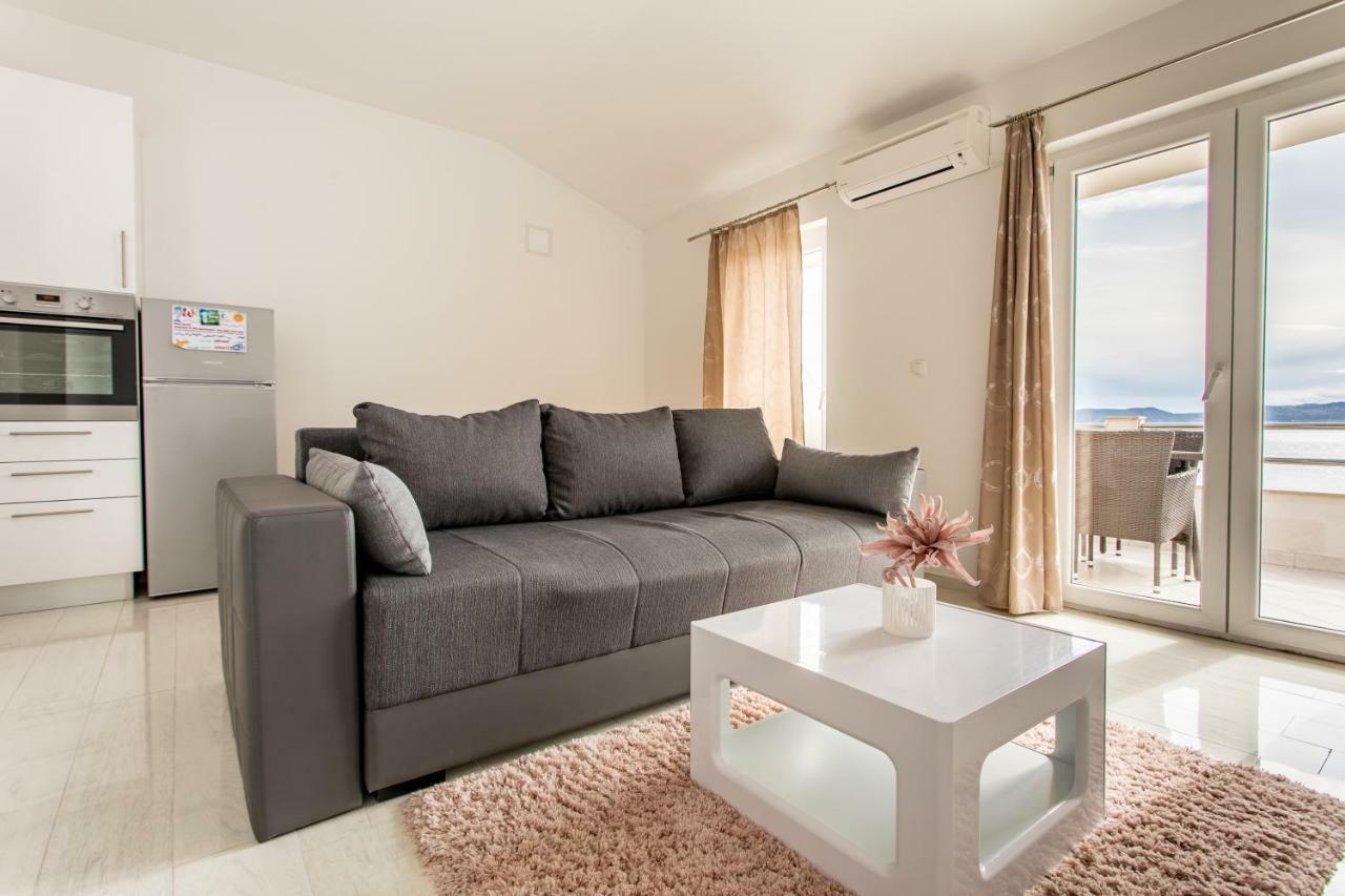 ברלה Apartmani Marija Jakir מראה חיצוני תמונה