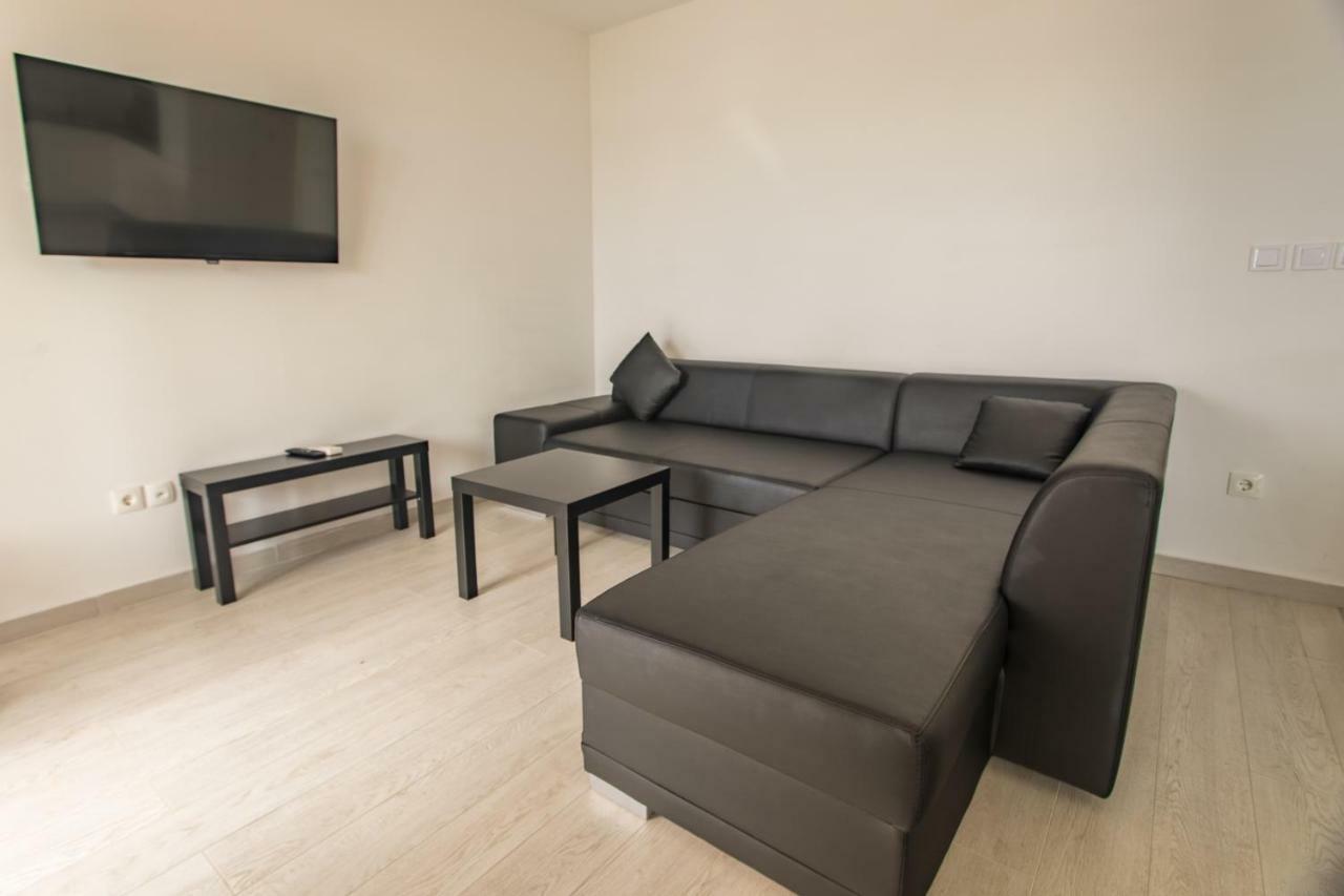ברלה Apartmani Marija Jakir מראה חיצוני תמונה