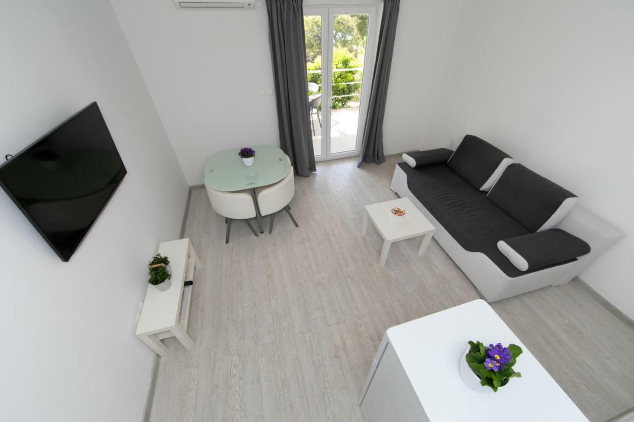 ברלה Apartmani Marija Jakir מראה חיצוני תמונה